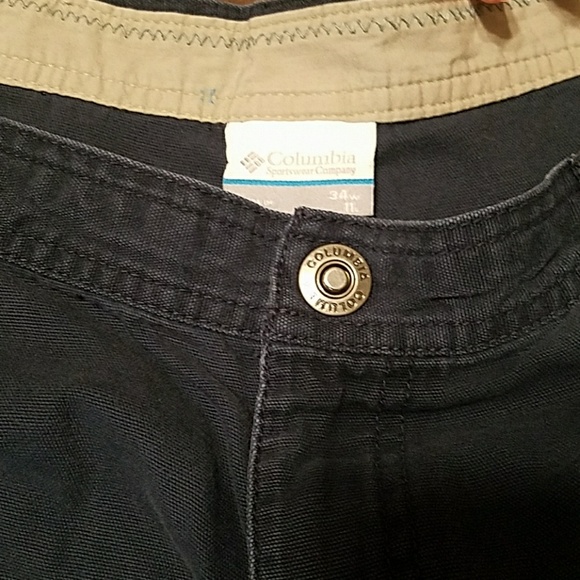 Columbia Omnishield Shorts size 34 x 11 - Picture 3 of 3